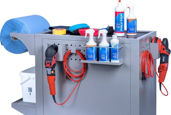 Servicewagen für 2 Poliermaschinen-Halter, 4 Kabelhaken, 6 Flaschenträger