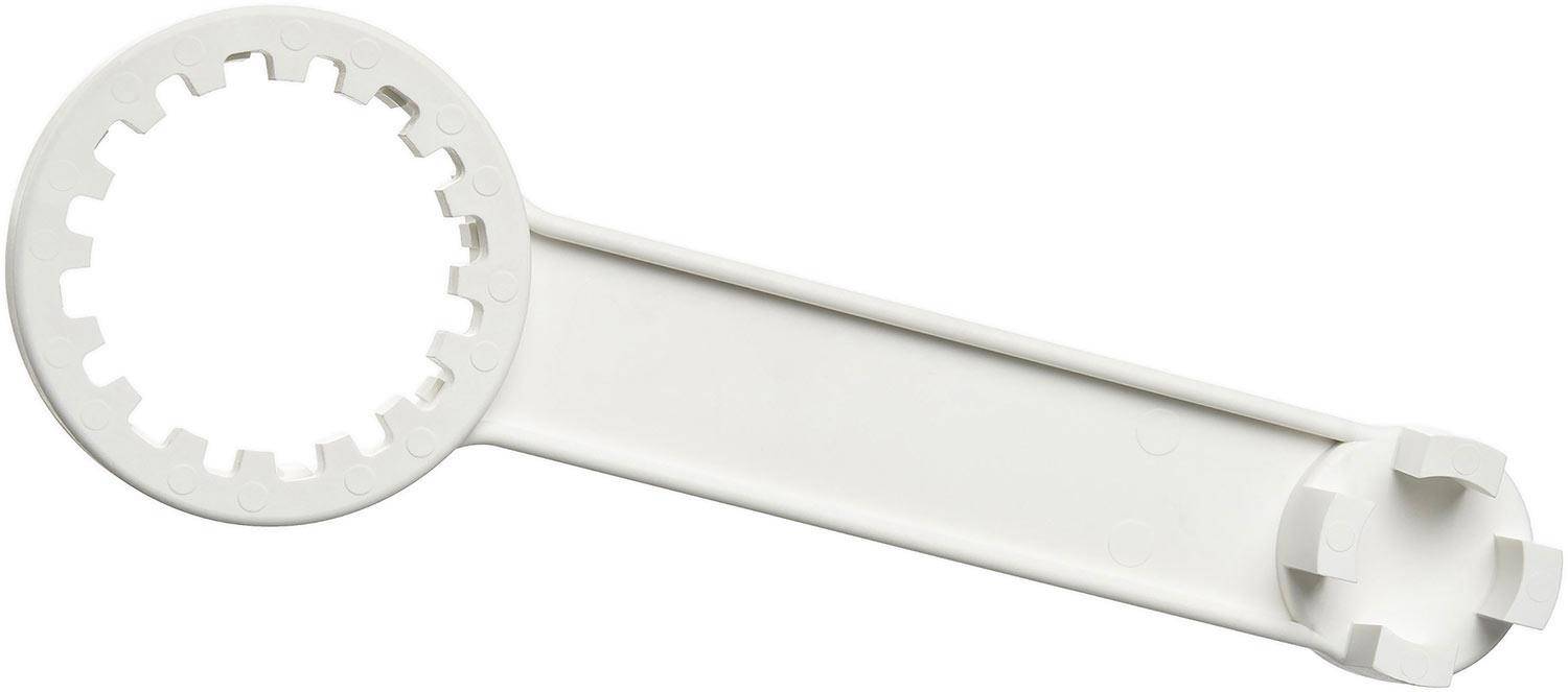 Zum mühelosen Öffnen der Originalverschlüsse von POLYTOP Fässern.