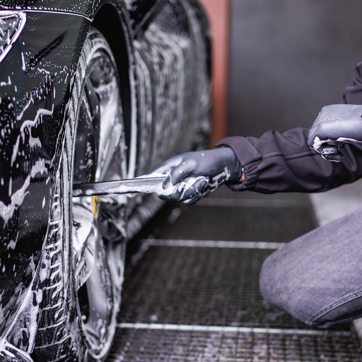 Latex-Einweghandschuh Größe M (100er Pack)